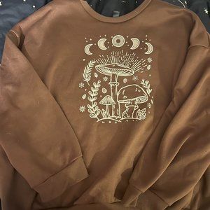 Women's Brown and White Sweatshirt